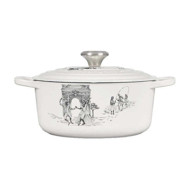 Le Creuset Harlem Toile De Jouy Signature Round Dutch Oven 5 Le Creuset Harlem Toile De Jouy Signature Round Dutch Oven - Image 3