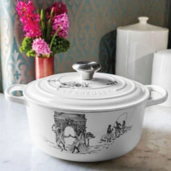Le Creuset Harlem Toile De Jouy Signature Round Dutch Oven
