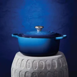 Le Creuset Round Dutch Oven 35 Le Creuset Round Dutch Oven -Le Creuset Store Azure RDO g1