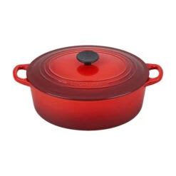 Le Creuset Traditional Oval Dutch Oven