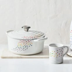 Le Creuset Signature Round Dutch L’OVEn -Le Creuset Store LS2501 2416PRSS g01