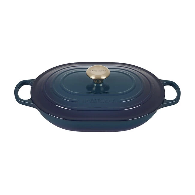 Le Creuset Signature Oval Casserole 3 Le Creuset Signature Oval Casserole