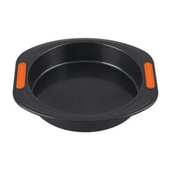 Le Creuset Round Cake Pan