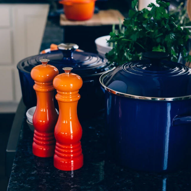 Le Creuset Salt And Pepper Mill Set 12 Le Creuset Salt And Pepper Mill Set - Image 10