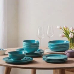 Le Creuset Vancouver Dinner Plates, Set Of 4 16 Le Creuset Vancouver Dinner Plates, Set Of 4 -Le Creuset Store PG9200S4T 2717 caribbean 10 dplate
