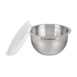 Le Creuset Stainless Steel Mixing Bowls With Lids, Set Of 3 17 Le Creuset Stainless Steel Mixing Bowls With Lids, Set Of 3 -Le Creuset Store RS18022 SMALLSSBOWL lpr