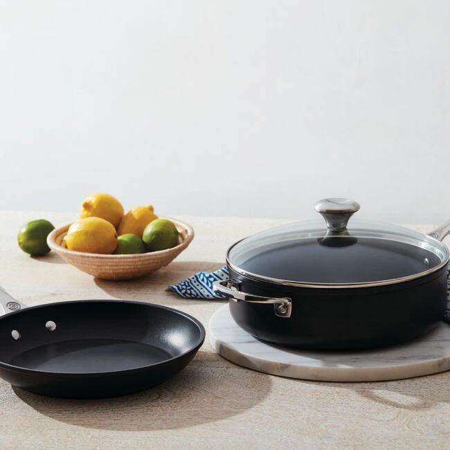 Le Creuset Toughened Nonstick PRO 3-Piece Cookware Set 3 Le Creuset Toughened Nonstick PRO 3-Piece Cookware Set