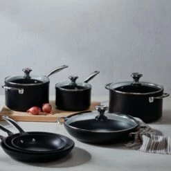 Le Creuset Toughened Nonstick PRO 13-Piece Cookware Set -Le Creuset Store TNSP0013 g2