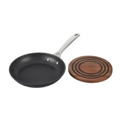 Le Creuset Toughened Nonstick PRO Fry Pan And Magnetic Wooden Trivet Set -Le Creuset Store US00129000001002