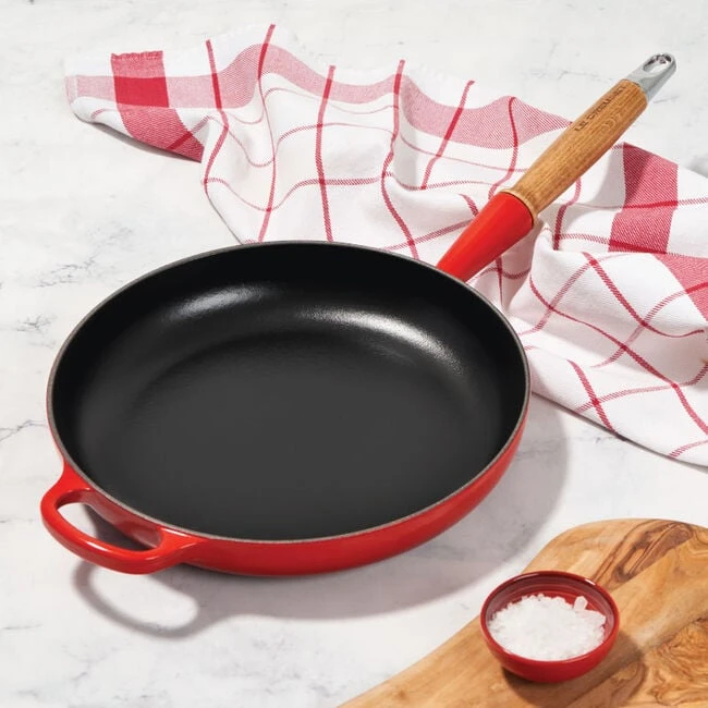 Le Creuset Alpine Wood Handle Fry Pan 4 Le Creuset Alpine Wood Handle Fry Pan - Image 2