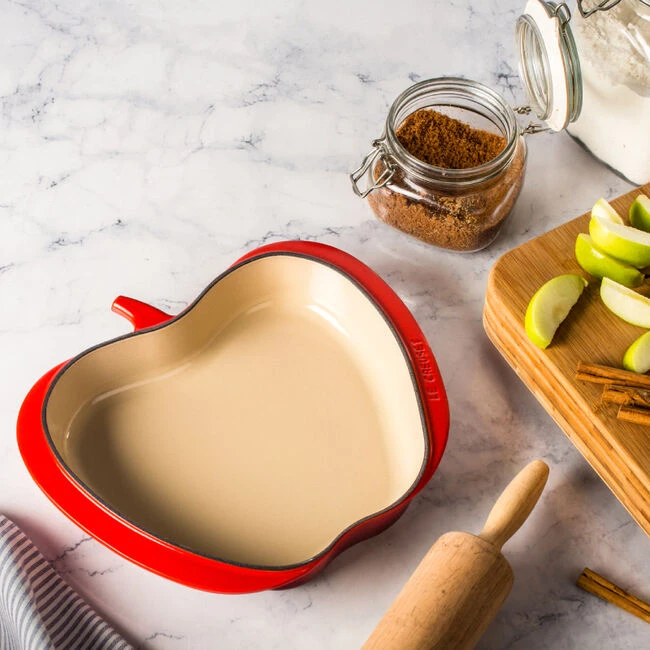 Le Creuset Enameled Cast Iron Apple Baker 4 Le Creuset Enameled Cast Iron Apple Baker - Image 2