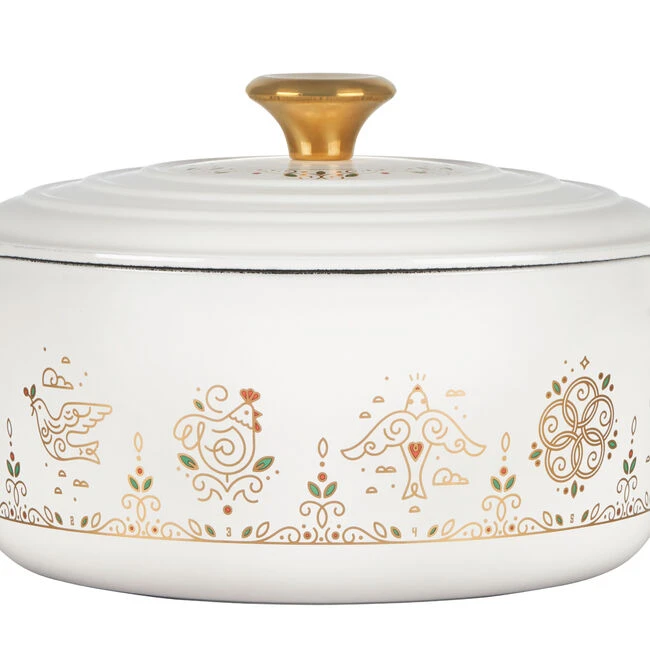 Le Creuset Noël Collection 12 Days Of Christmas Round Dutch Oven 8 Le Creuset Noël Collection 12 Days Of Christmas Round Dutch Oven - Image 6