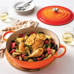 Le Creuset Signature Chef's Oven 15 Le Creuset Signature Chef's Oven -Le Creuset Store flame sig soup pot