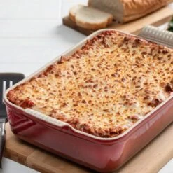 Le Creuset Heritage Lasagna Deep Baker 9 Le Creuset Heritage Lasagna Deep Baker -Le Creuset Store herit lasagna deep baker g1