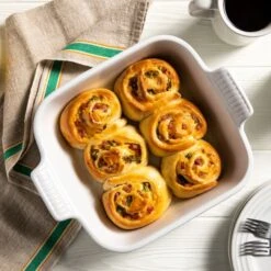 Le Creuset Heritage Square Dish 12 Le Creuset Heritage Square Dish -Le Creuset Store hert sq dish g003