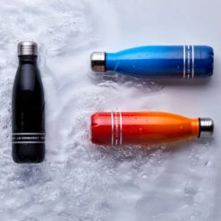Le Creuset Hydration Bottle 11 Le Creuset Hydration Bottle -Le Creuset Store hydration g3