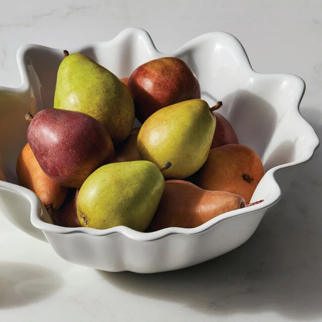 Le Creuset Iris Collection Serving Bowl 4 Le Creuset Iris Collection Serving Bowl - Image 2