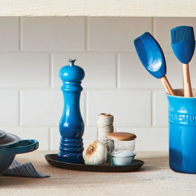 Le Creuset Salt Mill 5 Le Creuset Salt Mill - Image 3