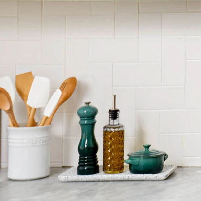 Le Creuset Salt Mill 4 Le Creuset Salt Mill - Image 2