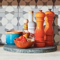 Le Creuset Salt And Pepper Mill Set 14 Le Creuset Salt And Pepper Mill Set -Le Creuset Store mills g6