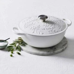 Le Creuset Olive Branch Collection Signature Chef's Oven 10 Le Creuset Olive Branch Collection Signature Chef's Oven -Le Creuset Store ob soup pot g3