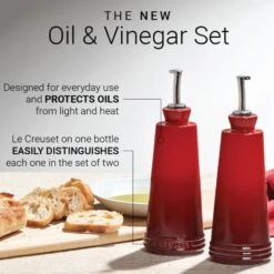 Le Creuset Signature Oil And Vinegar Set -Le Creuset Store oil vinegar set g01
