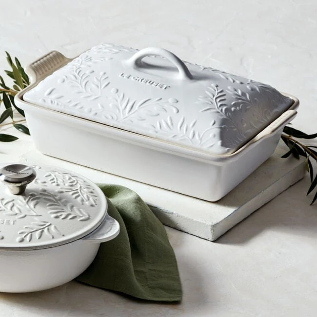 Le Creuset Olive Branch Collection Heritage Rectangular Casserole 11 Le Creuset Olive Branch Collection Heritage Rectangular Casserole - Image 9