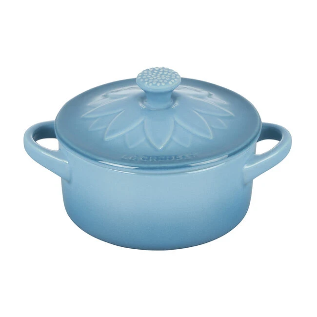 Le Creuset Mini Cocotte With Flower Lid 8 Le Creuset Mini Cocotte With Flower Lid - Image 6