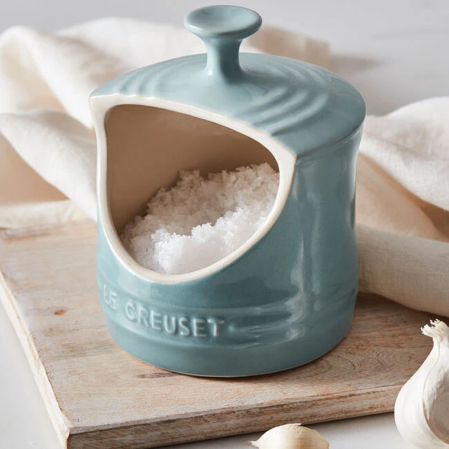 Le Creuset Salt Crock 3 Le Creuset Salt Crock