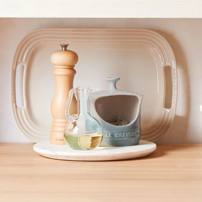 Le Creuset Salt Crock 4 Le Creuset Salt Crock - Image 2