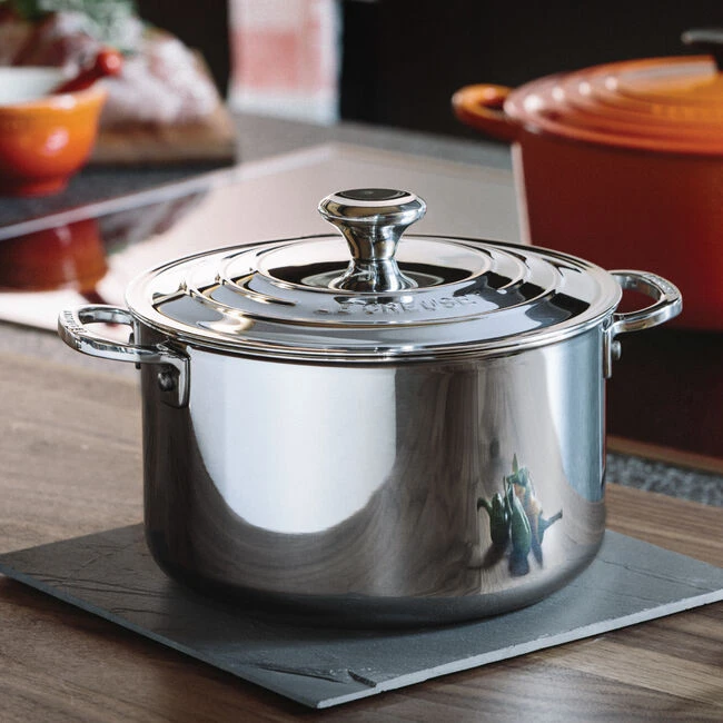 Le Creuset Signature Stainless Steel Stockpot 8 Le Creuset Signature Stainless Steel Stockpot - Image 6