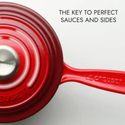 Le Creuset Signature Saucepan -Le Creuset Store ss video thb 2