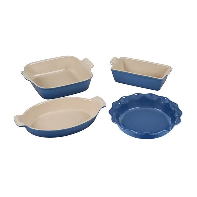 Le Creuset Heritage 4-Piece Bakeware Essentials Set 6 Le Creuset Heritage 4-Piece Bakeware Essentials Set - Image 4