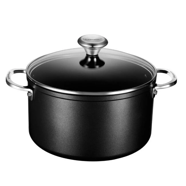 Le Creuset Toughened Nonstick PRO Stockpot 3 Le Creuset Toughened Nonstick PRO Stockpot