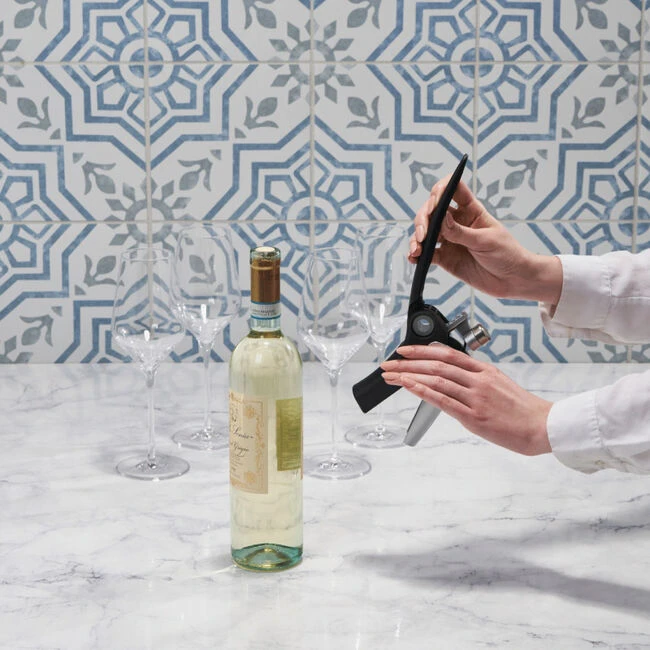 Le Creuset Compact Lever 4 Le Creuset Compact Lever - Image 2